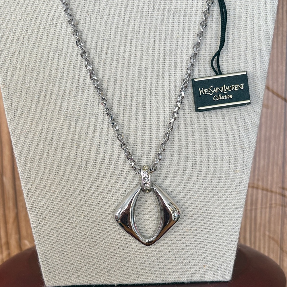 Yves Saint Laurent Silver Tone Chain Geometric Pendant Crystals 20.5-22" extend - Picture 2 of 14